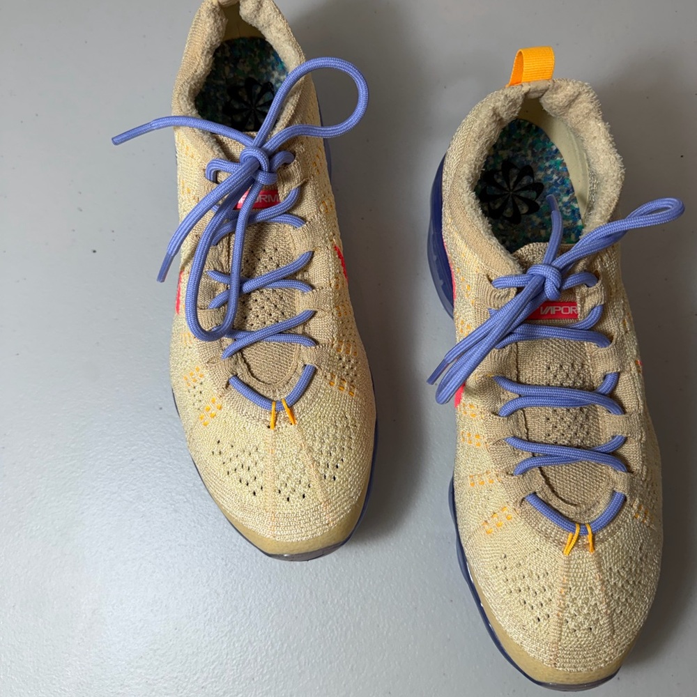 Nike women’s sneaker - Tan and Purple with Orange Accents BRAND NEW! - Picture 2 of 5